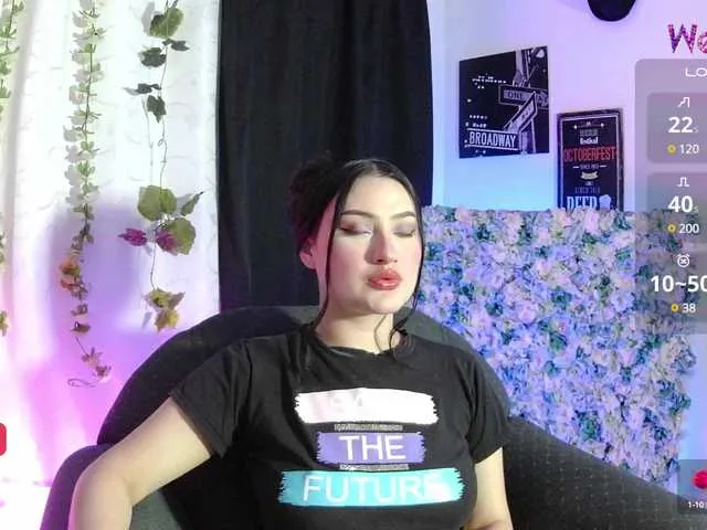 Live sex webcam photo for NatiQueen #290768298