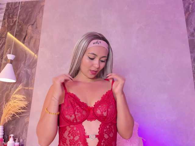 Live sex webcam photo for NattyHills #290452076