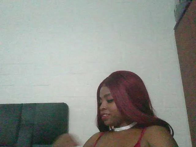 Live sex webcam photo for Naty-Brown #291771798