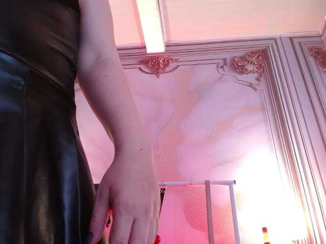 Live sex webcam photo for Naty-slavedoll #291711111