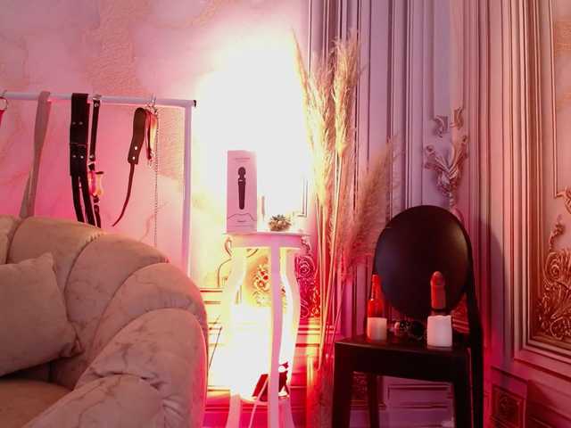 Live sex webcam photo for Naty-slavedoll #291827503