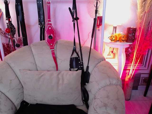 Live sex webcam photo for Naty-slavedoll #292132375