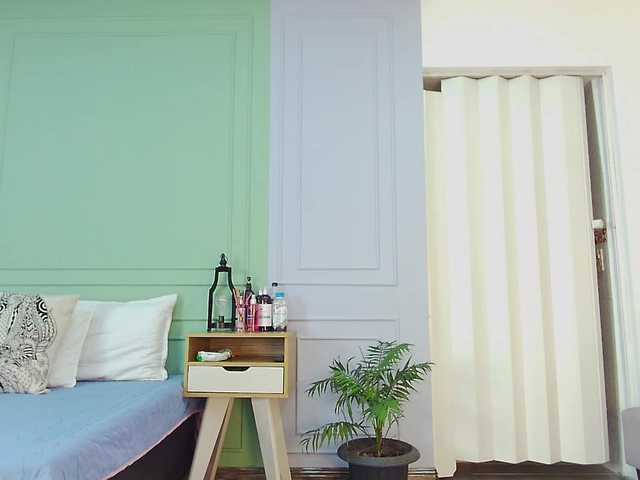 Live sex webcam photo for NatySpiice #275864345