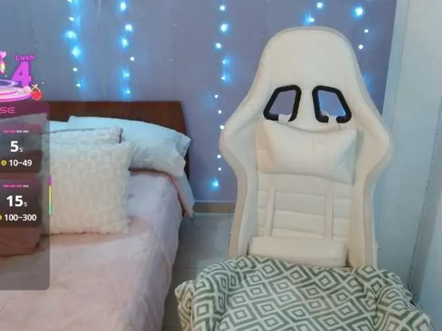 Live sex webcam photo for Natysweet22 #291672909