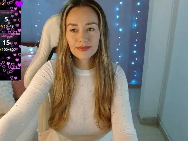 Live sex webcam photo for Natysweet22 #292099240