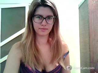 Live sex webcam photo for NaughtyAlena #125922627