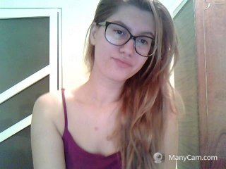 Live sex webcam photo for NaughtyAlena #132894220