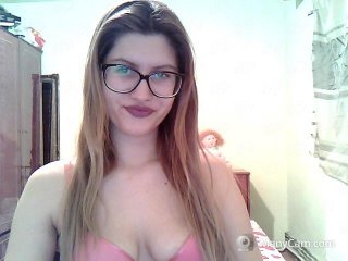 Live sex webcam photo for NaughtyAlena #158757214