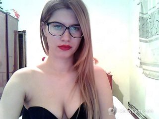 Live sex webcam photo for NaughtyAlena #160789131