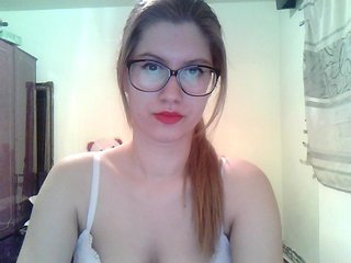 Live sex webcam photo for NaughtyAlena #161794532