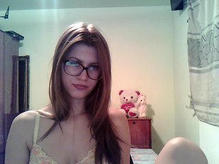 Live sex webcam photo for NaughtyAlena #182537376