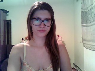 Live sex webcam photo for NaughtyAlena #184273919