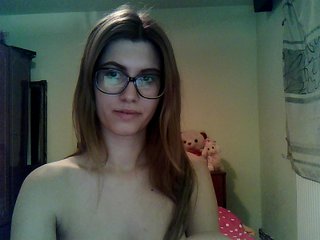 Live sex webcam photo for NaughtyAlena #186453686