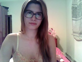 Live sex webcam photo for NaughtyAlena #187726894