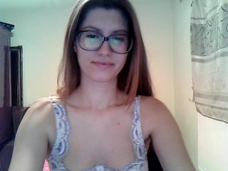 Live sex webcam photo for NaughtyAlena #188598937