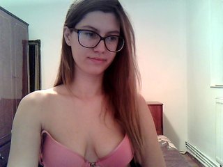 Live sex webcam photo for NaughtyAlena #189346165