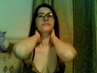 Live sex webcam photo for NaughtyAlena #196127687