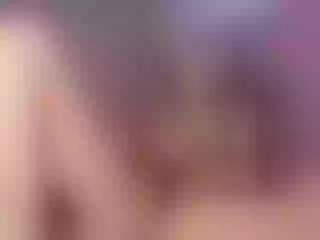 Live sex webcam photo for NaughtyBlond4 #291401384