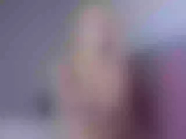 Live sex webcam photo for NaughtyBlond4 #291888174