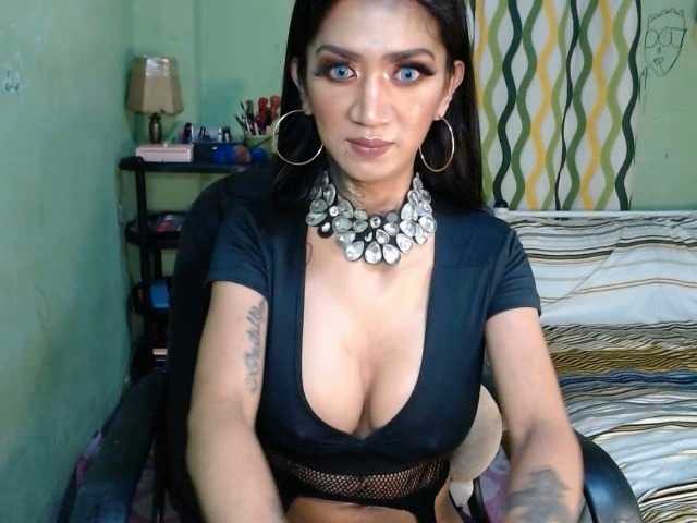 Live sex webcam photo for NaughtyCUMslut #275714302