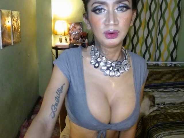 Live sex webcam photo for NaughtyCUMslut #276000962