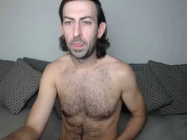 Live sex webcam photo for NaughtyFrank #275877043