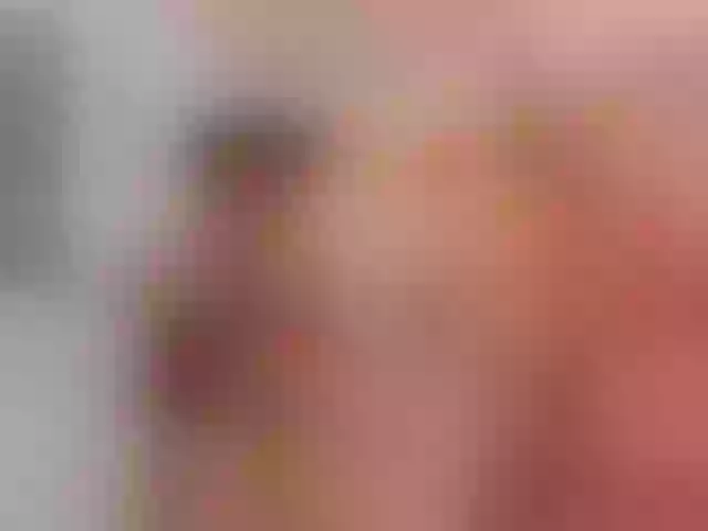 Live sex webcam photo for NaughtySweetss #291436159