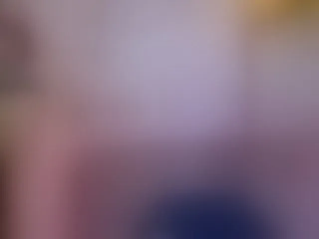 Live sex webcam photo for NaughtySweetss #291450434