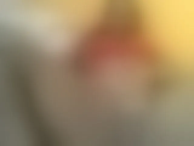 Live sex webcam photo for Naughtybee #290293441