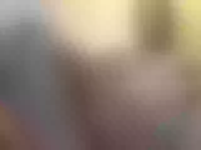 Live sex webcam photo for Naughtybee #290353465