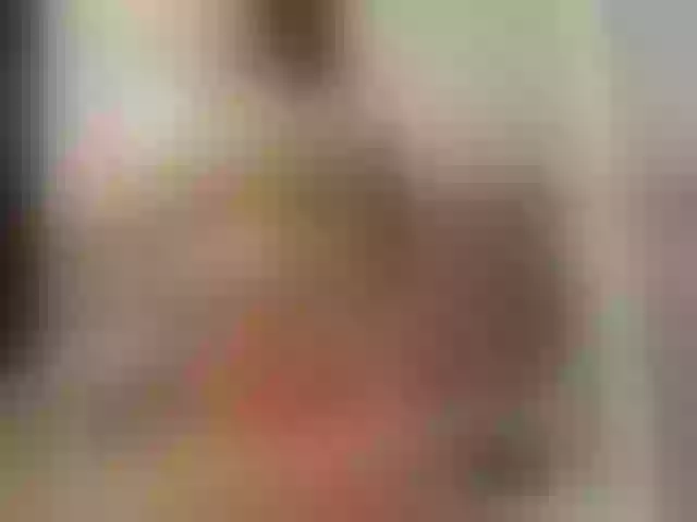 Live sex webcam photo for Naughtybelle #273837981