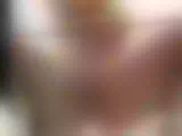 Live sex webcam photo for Naughtybelle #273872550