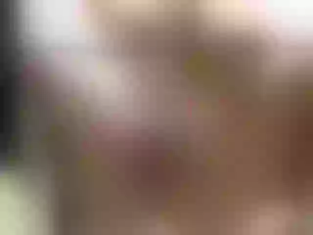 Live sex webcam photo for Naughtybelle #273912033