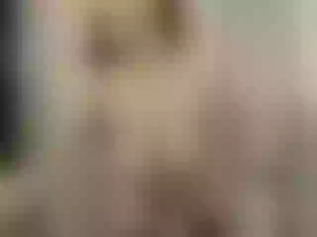 Live sex webcam photo for Naughtybelle #274034085