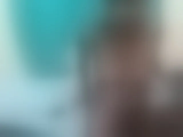 Live sex webcam photo for Naughtyher #293917262