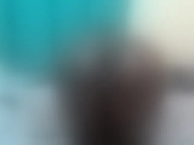 Live sex webcam photo for Naughtyher #293930572