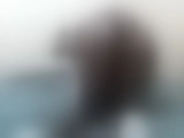 Live sex webcam photo for Naughtyher #293995752