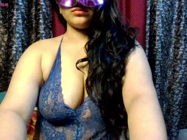 Live sex webcam photo for Naughtyladki #291603773
