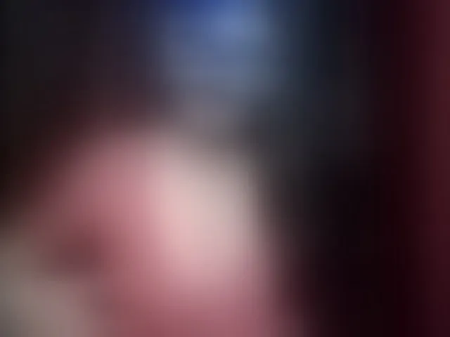 Live sex webcam photo for Naughtyladki #292540296