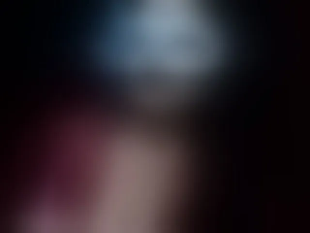 Live sex webcam photo for Naughtyladki #292578886