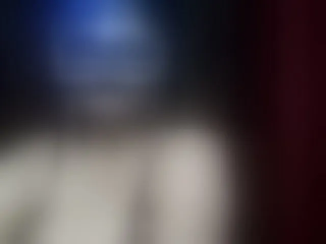 Live sex webcam photo for Naughtyladki #292591630