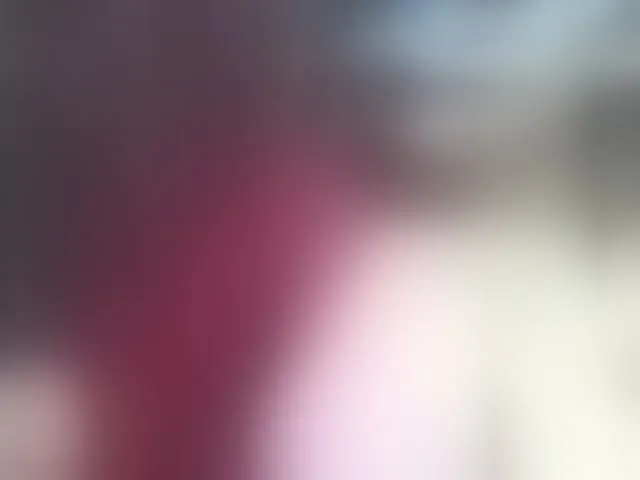 Live sex webcam photo for Naughtyladki #292669220