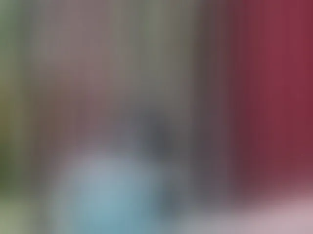 Live sex webcam photo for Naughtyladki #293365277