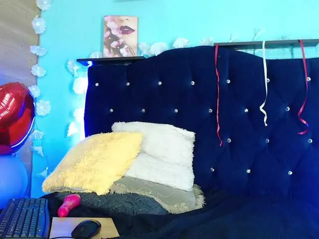Live sex webcam photo for Nayah07 #276384725
