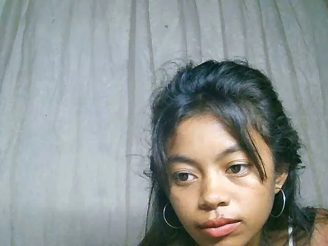 Live sex webcam photo for Nayah2 #277357812