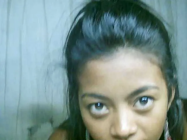 Live sex webcam photo for Nayah2 #277421802