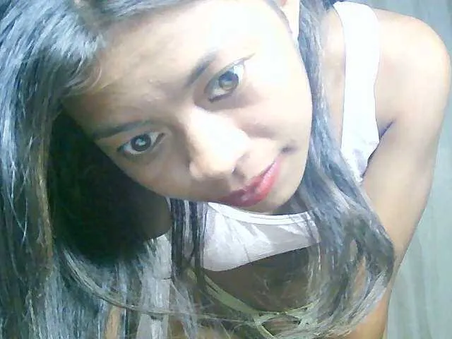 Live sex webcam photo for Nayah2 #277562068