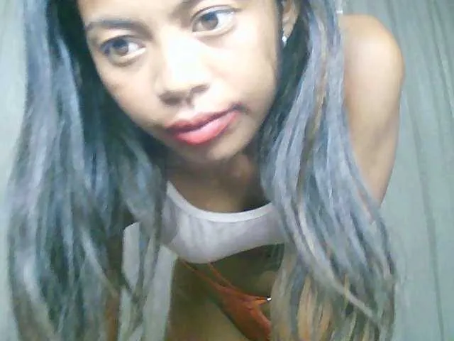 Live sex webcam photo for Nayah2 #277582772