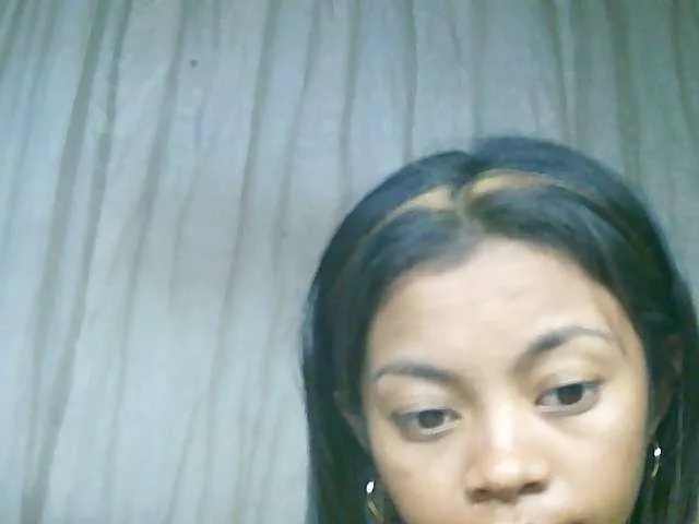 Live sex webcam photo for Nayah2 #277783482