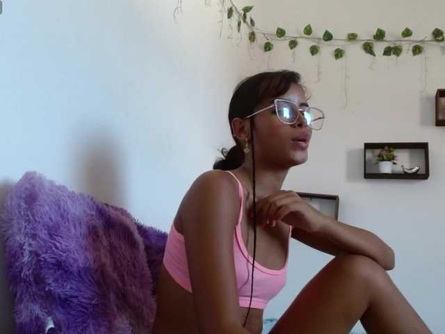 Live sex webcam photo for Nayeli29 #291752991